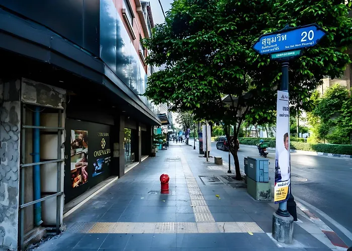 Elite Asok Sukhumvit 20 Bangkok