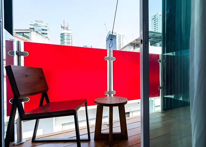 Elite Asok Sukhumvit 20
