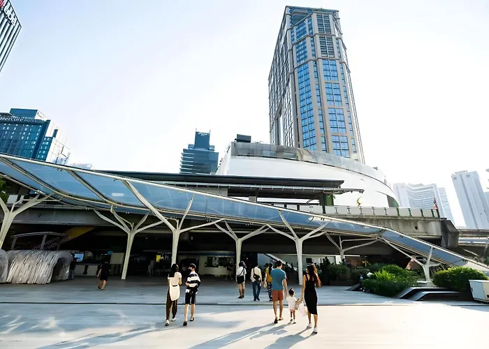 Elite Asok Sukhumvit 20 *